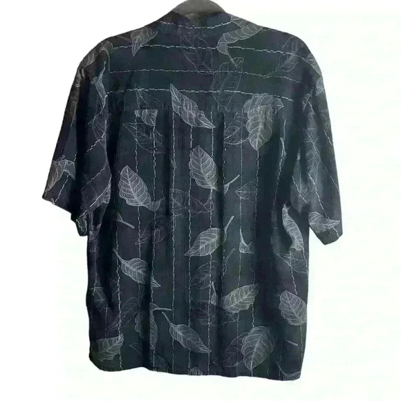 Banana Cabana Hawaiian Mens Size Large Black Floral Silk Button Up Trave… - Picture 5 of 6